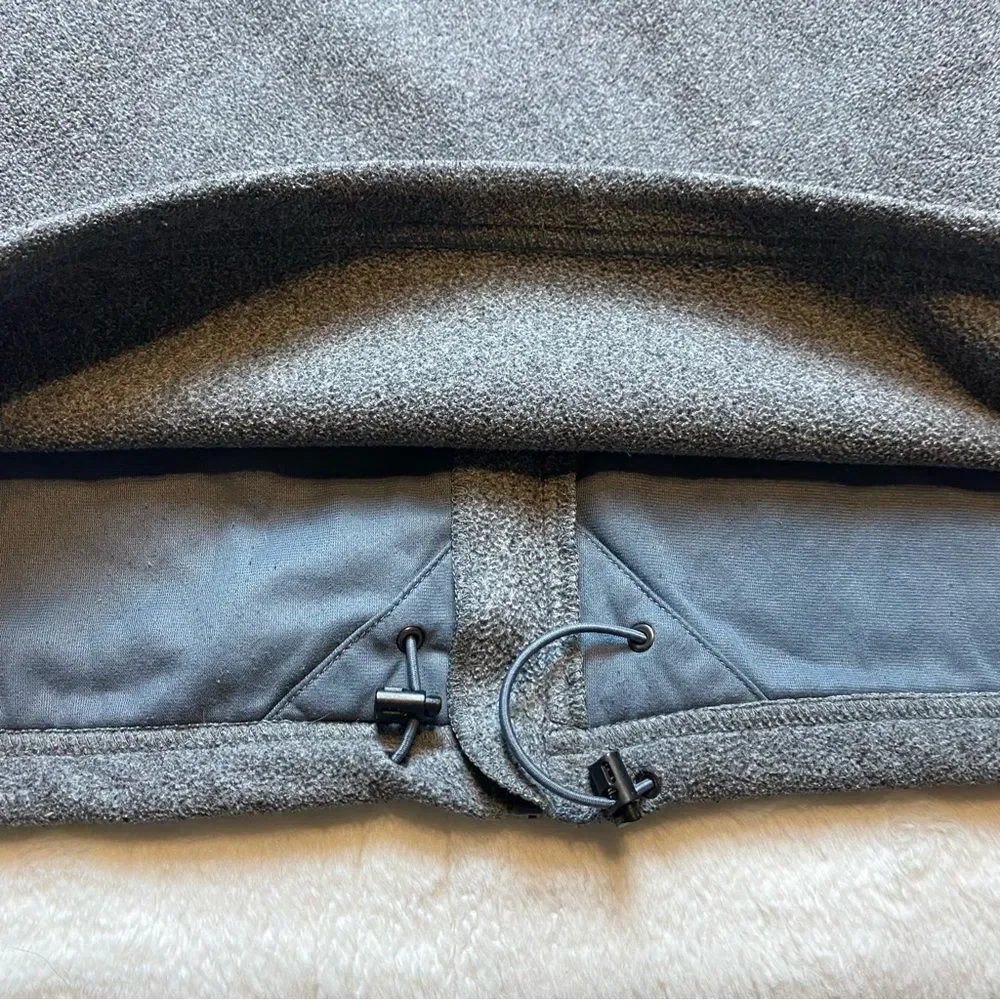 The North Face Gray Fleece Jacket Size Medium